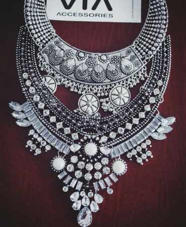 ManeHblog-Ի ՆՈՐ ՈՒ ՈՃԱՅԻՆ ԳՈՐԾԸՆԿԵՐԸ. «VIA ACCESSORIES»